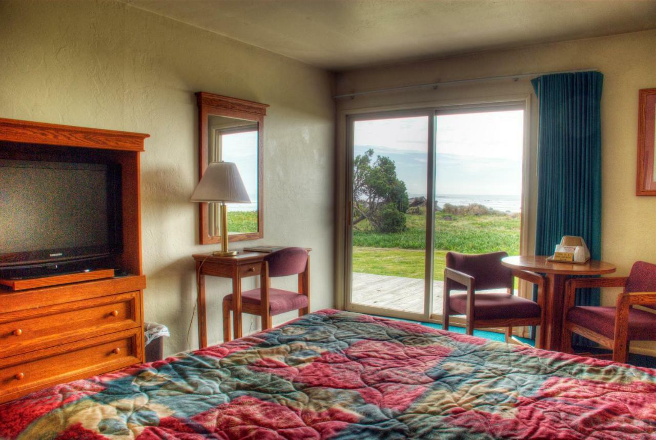 Crescent Beach Motel Кресънт Сити Екстериор снимка