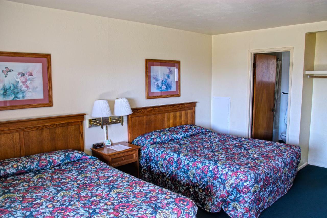 Crescent Beach Motel Кресънт Сити Стая снимка